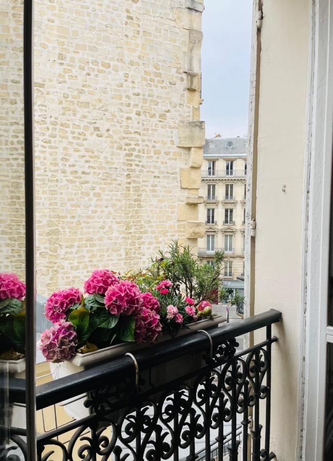Two-Bedroom Apartment Champs-Elysees Paris Exterior foto