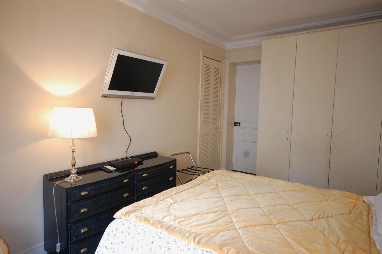 Two-Bedroom Apartment Champs-Elysees Paris Exterior foto